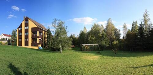 Foto - Ländlich gelegene 2-Raum-Wohnung in gepflegter Wohnanlage