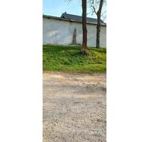 PKW Stellplatz zu vermieten - 20,00&nbsp;EUR Miete, in Weimar (PLZ: 99423)