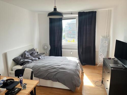 Foto - Zimmer Wohnung - 700,00 EUR Kaltmiete,