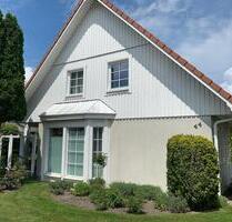 Einfamilienhaus in 33189 Schlangen (4 ZI, Keller, Carport) Haus