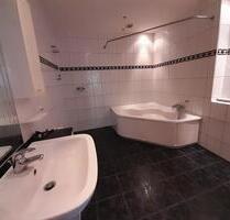 Mietwohnung renoviert 95m2 - 756,00&nbsp;EUR Kaltmiete, ca.&nbsp; 95,00&nbsp;m&sup2; in Porta Westfalica (PLZ: 32457)