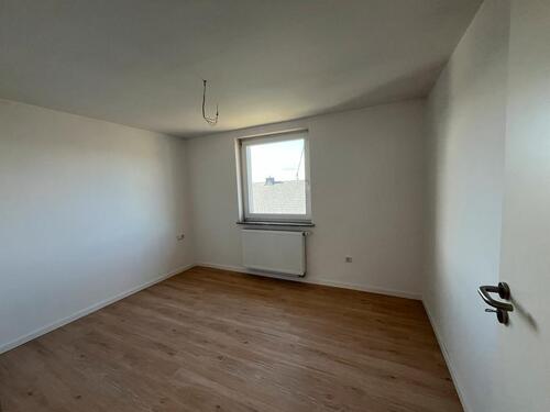 Foto - Sanierte 2 Zimmer Wohnung - 600,00&nbsp;EUR Kaltmiete, ca.&nbsp; 59,00&nbsp;m&sup2;