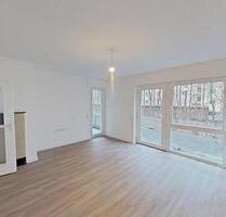 Helle 3-Zimmer-Wohnung mit intelligentem Grundriss und BALKON sowie TERRASSE - Diepholz