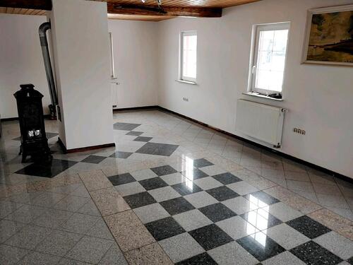 Foto - 4 Zimmer Erdgeschoßwohnung zur Miete in Tonna