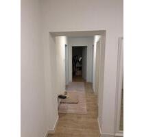 Gemütliche 3-Zimmer Wohnung . NUR MIT KÜCHENÜBERNAHME - Bielefeld Schildesche