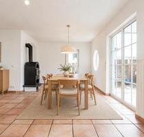 Doppelhaushälfte, Garten, Doppelgarage, 2 Balkone-mietenkaufen - Niefern-Öschelbronn