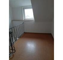 4 Zimmer+Küche, Bad, Balkon - 600,00 EUR Kaltmiete, in Bovenden (PLZ: 37120)