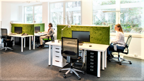 Foto - Arbeitsplatz mit Blick über Stuttgart - 247, Day&Night+