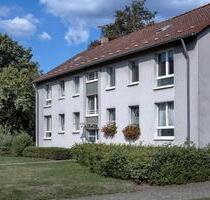 Gemütliche 2-Zimmer-Etagenwohnung in Herne – Tageslichtbad mit Badewanne