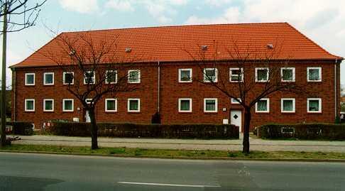 Foto - sanierte 2-Raumwohnung, Bad mit Fenster