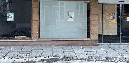 Foto - Ladenfläche. Büro. - 2.400,00&nbsp;EUR Kaltmiete, ca.&nbsp; 19,00&nbsp;m&sup2;