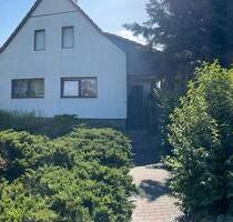 Einfamilienhaus - 250.000,00&nbsp;EUR Kaufpreis, ca.&nbsp; 125,00&nbsp;m&sup2; in Dresden (PLZ: 01157) Cotta