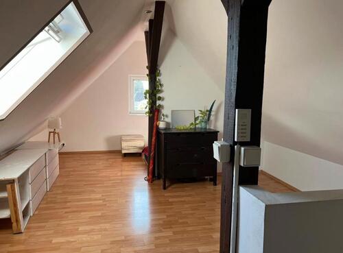 Foto - 1 Zimmer Dachgeschoßwohnung zur Miete in Fellbach
