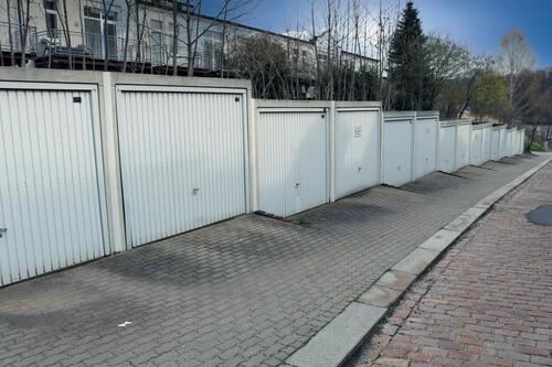 Foto - *NEU* Garage in Werdau, Sidonienstr. zu vermieten