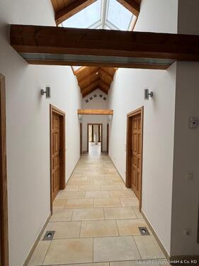 Foto - Exklusive Dachgeschosswohnung - 950,00&nbsp;EUR Kaltmiete, ca.&nbsp; 134,09&nbsp;m&sup2;