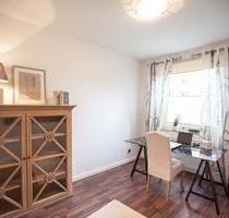 Schöne 3 Zimmerwohnung im Herzen von Schönebeck mit großzügigem Balkon - Bremen Burglesum