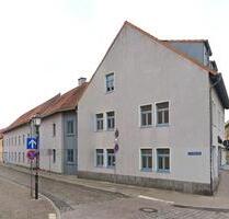 schöne, große 3-Zimmerwohnung mit Balkon im Zentrum - Burg