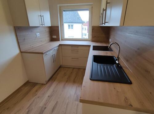 Foto - 3.5 Zimmer Etagenwohnung zur Miete in Ebersdorf bei Coburg