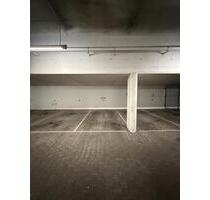 Tiefgaragenstellplatz in Leonberg Römerstraße