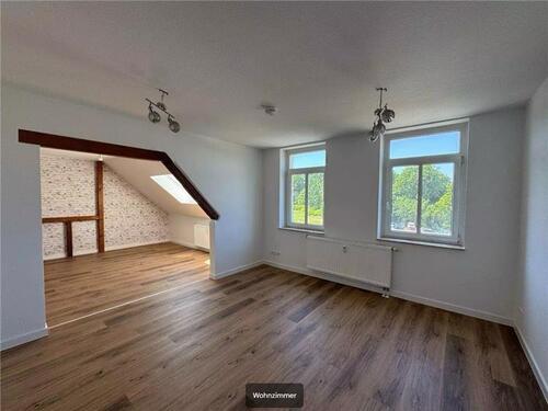 Foto - Charmante 3-Zimmer-Dachgeschosswohnung mit Altbauflair