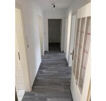 3 Zimmer Wohnung in Ludwigsburg Eglosheim Nähe PH 64qm, EBK & PKW