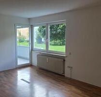 3-Zimmer-Wohnung mit EBK in ruhiger Wohngegend am Waldrand - Schwandorf