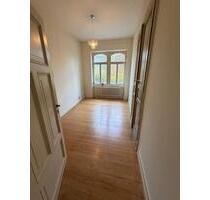 Büroraum mit Wohlfühlatmosphäre und Blick auf den Herrngarten - Darmstadt Darmstadt-Nord