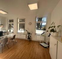 Praxisraum mit großem Wartebereich ab 01.04.2026 - Braunschweig Östliches Ringgebiet