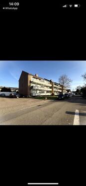 Foto - Erdgeschosswohnung zum Verkauf mit Garage und Stellplatz