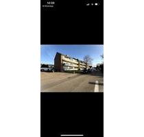 Erdgeschosswohnung zum Verkauf mit Garage und Stellplatz - Köln Porz