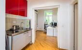 Foto - Separater Büroraum mit 2 Arbeitsplätzen in zentraler Lage