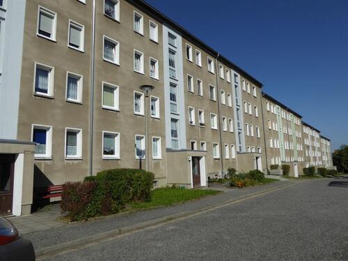 Foto - 3-RW mit Balkon und Dusche im Erdgeschoss!