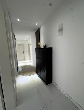 Foto - Renovierte 3- Zimmer Wohnung mit Balkon