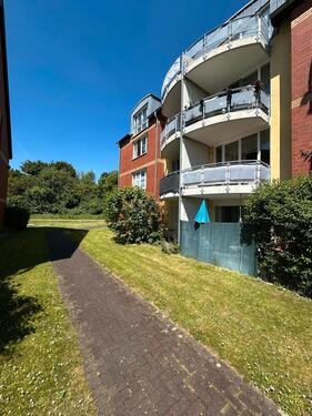 Foto - Helle moderne Maisonette Wohnung mit EKB, Balkon und Tiefgaragenplatz in Meerbusch-Osterath.