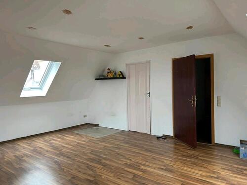 Foto - 1 Zimmer Dachgeschoßwohnung zur Miete in Schauenburg