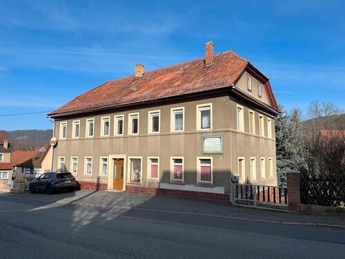 Foto - Massives Mehrfamilienhaus - 105.000,00 EUR Kaufpreis,