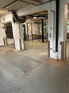 Foto - Lagerhalle in Frankfurt am Main - Top Lage