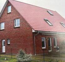 Gepflegte Doppelhaushälfte - 299.000,00 EUR Kaufpreis, in Steinhagen (PLZ: 18442)