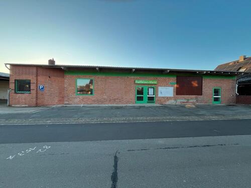 Foto - Gewerbefläche Ladenlokal in Jembke mit Büro und Parkflächen