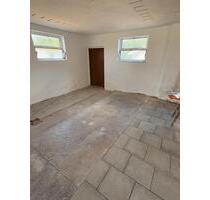 Stellplatz (Motorrad Möbel Pflanzen etc.) - Gaukönigshofen