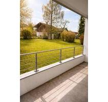 Helle 3,5-Zimmer Hochparterre Wohnung mit Süd- Loggia in Grafing - Grafing bei München