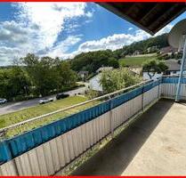 Schöne 3,5-Zimmer-Wohnung mit Balkon und Stellplatz in ruhiger Lage - Seckach