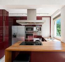 2-Zi. Whng - 83m² mit Terrasse, TG & Zugang zu See und Tennisplat - Hamburg Altona