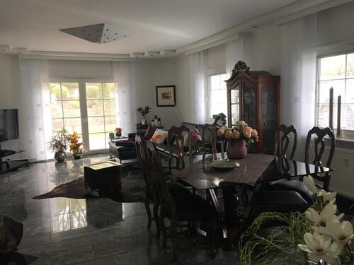 Foto - 5 Zimmer Etagenwohnung in Kirkel