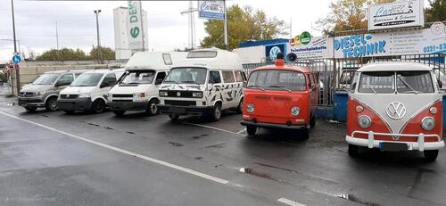 Foto - Stellplatz Wohnmobil VW Bus Köln Poll