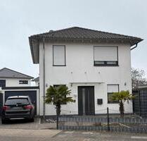 **ohne Makler** freistehendes Einfamilienhaus in begehrter Lage - Duisburg Hochheide