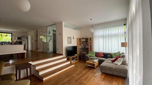 Foto - Energieeffizientes EFH (225 qm) - WP, PV, Kamin, Dachterrasse