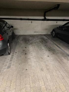 Foto - Tiefgaragenstellplatz Germering Kirchstr. zu vermieten für 1 Jahr