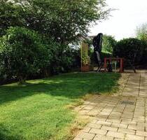 2,5-Zimmer-Wohnung mit Terrasse und Wohnung in Nürtingen