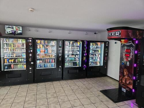 Foto - Automatenstellplatz Indoor - Wurst - Hofladen - Metzger